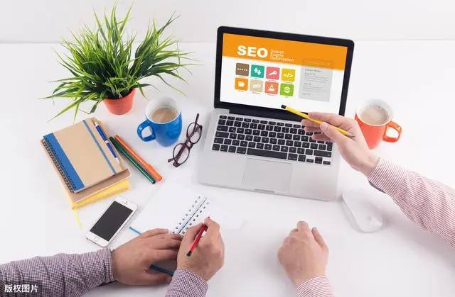 杨幂连包场支持辛芷蕾新片